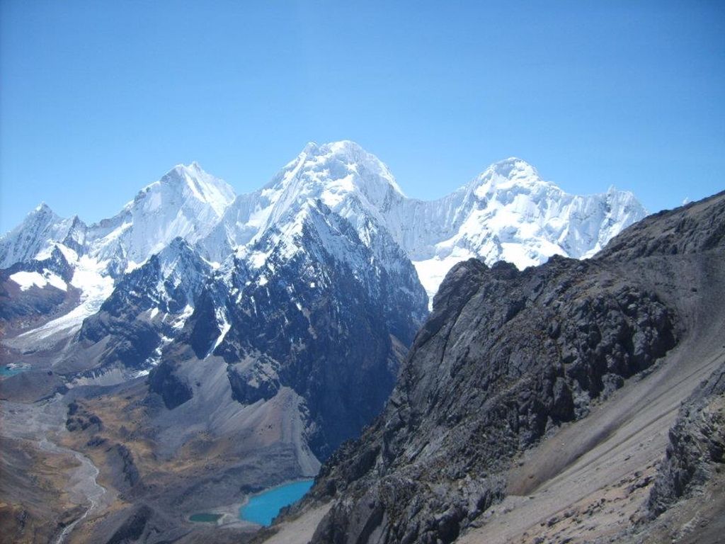 Huayhuas trek altitud sickness in Peru