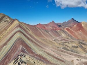 Regenboogberg en hoogteziekte in Peru